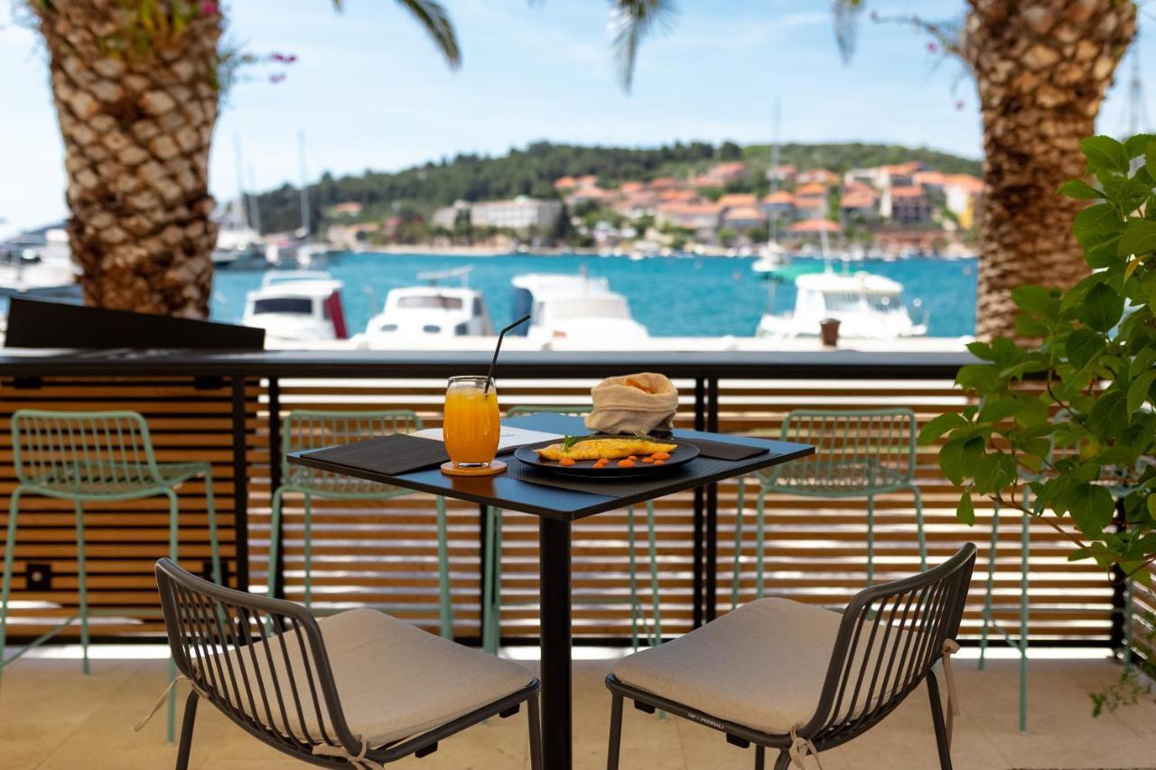 Boutique Rooms Kastel Ismaeli Vela Luka Exterior foto