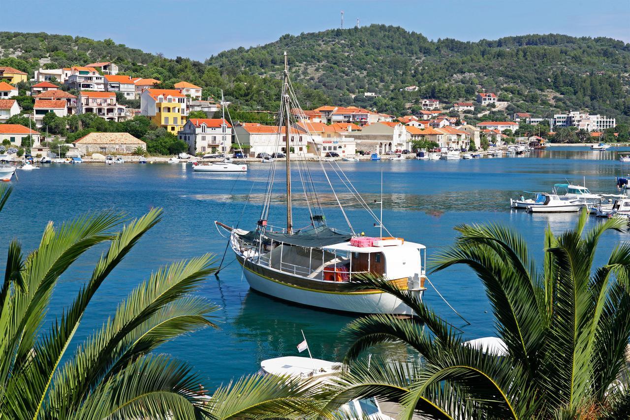 Boutique Rooms Kastel Ismaeli Vela Luka Exterior foto